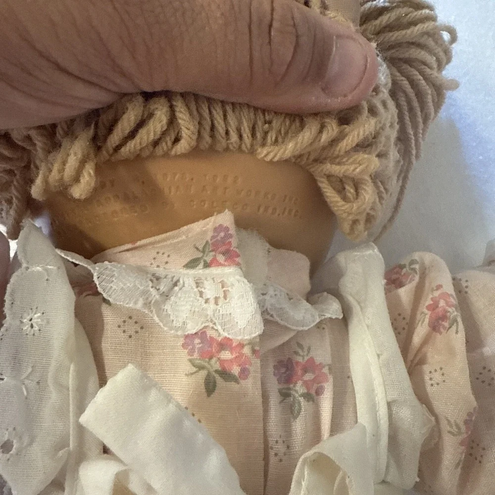 Authentic Cabbage Patch Kid Blonde Hair‎ Green Eyes Doll 1983 Black Signature KT